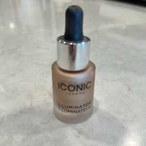 Iconic Illuminator